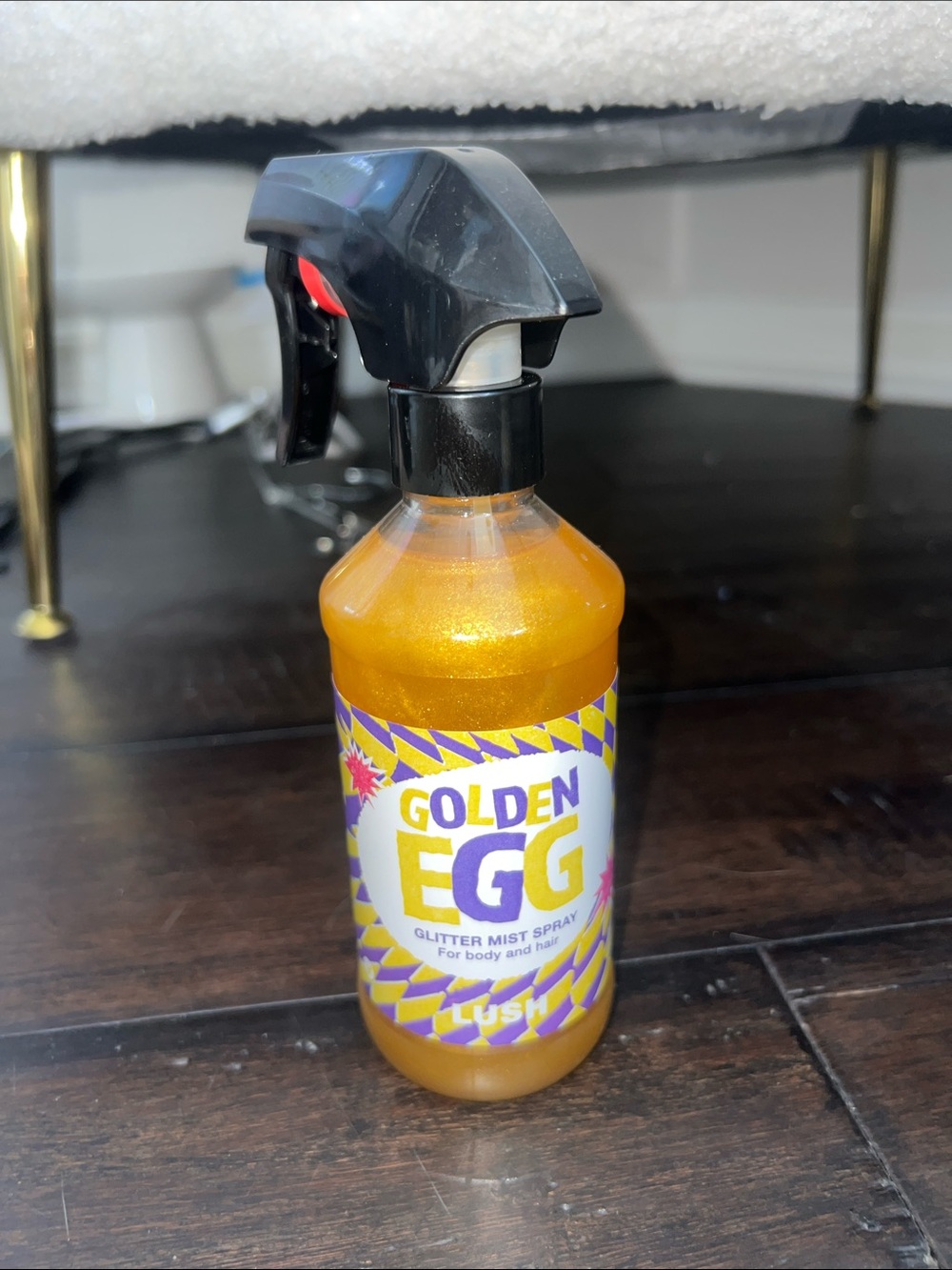 LUSH Golden Egg Glitter Mist Spray – Shimmery Gold new !! Sealed